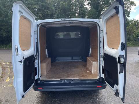 Renault Trafic 2.0 dCi Blue LL30 Business+ Crew Van L2 H1 Euro 6 (s/s) 6dr - U934