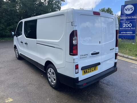 Renault Trafic 2.0 dCi Blue LL30 Business+ Crew Van L2 H1 Euro 6 (s/s) 6dr - U934