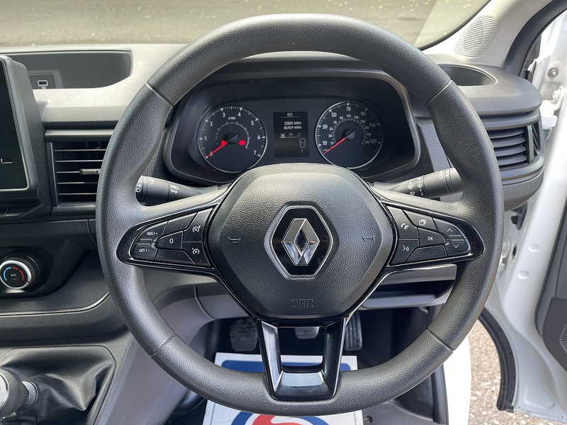 Renault Trafic 2.0 dCi Blue LL30 Business+ Crew Van L2 H1 Euro 6 (s/s) 6dr - U934