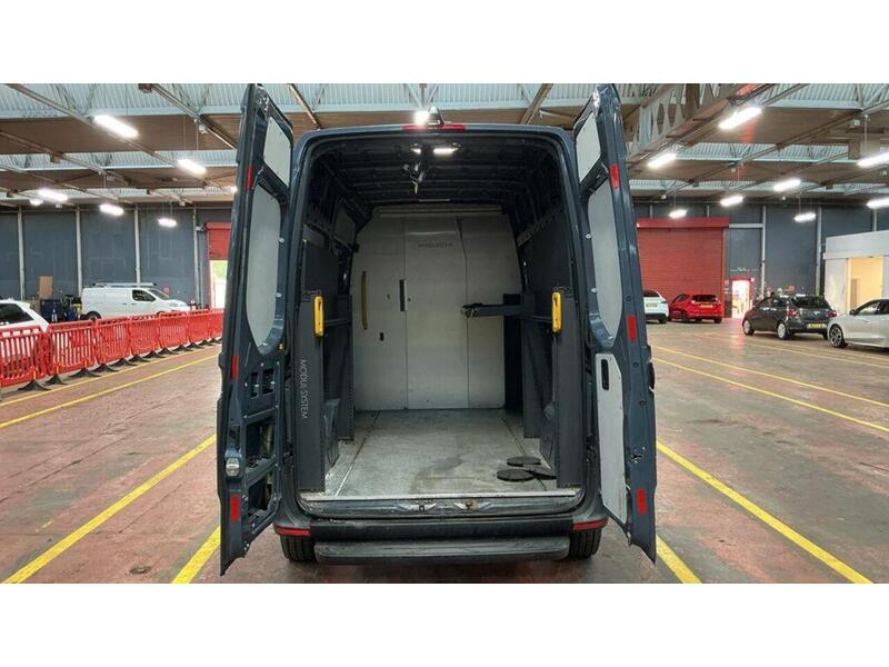 Mercedes-Benz eSprinter 55kWh Progressive Auto FWD L2 H2 5dr 20kW Charger - U937