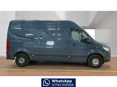 Mercedes-Benz eSprinter 55kWh Progressive Auto FWD L2 H2 5dr 20kW Charger - U937