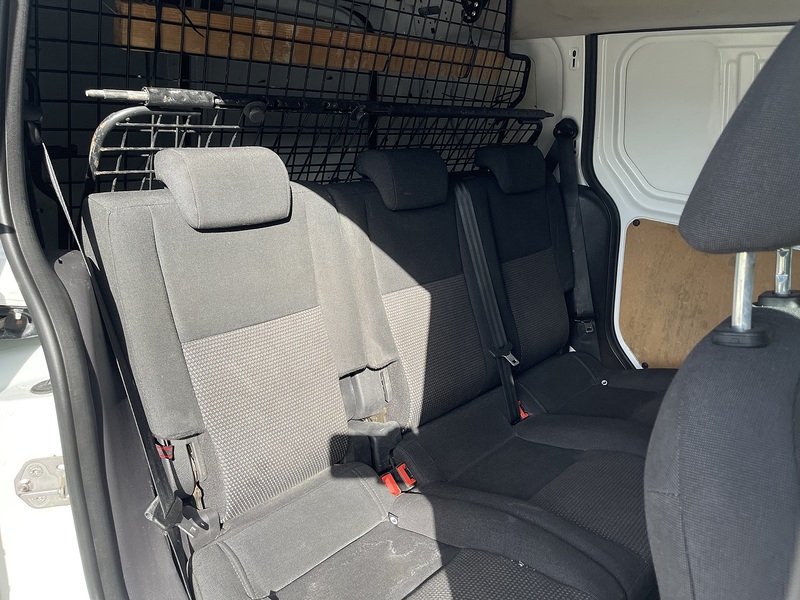 Ford Transit Connect 1.5 TDCi 220 L1 H1 6dr - U942