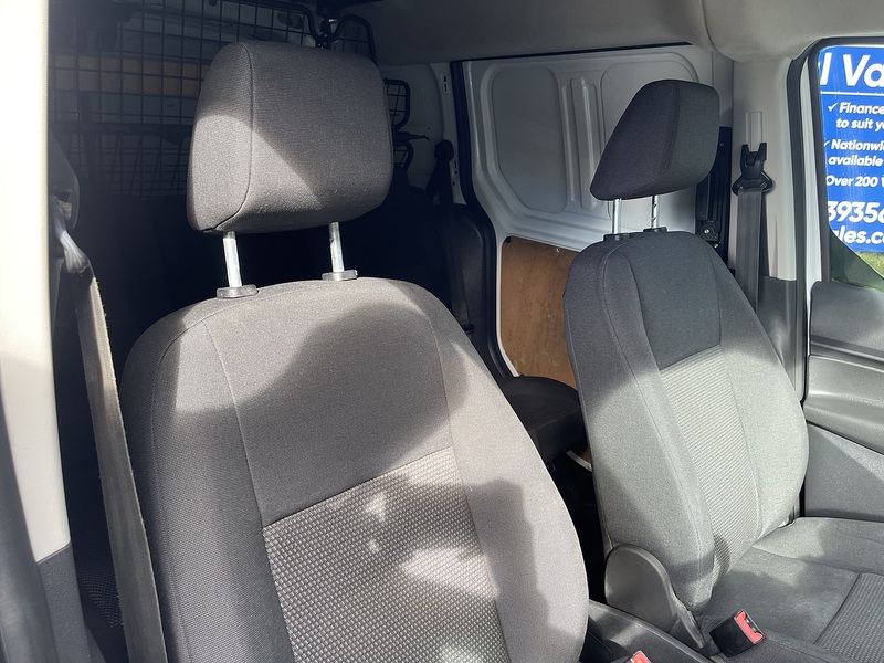 Ford Transit Connect 1.5 TDCi 220 L1 H1 6dr - U942