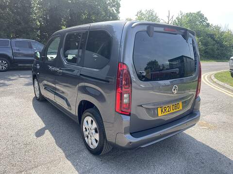 Vauxhall Combo Life 1.2 Turbo SE Auto Euro 6 (s/s) 5dr - U944