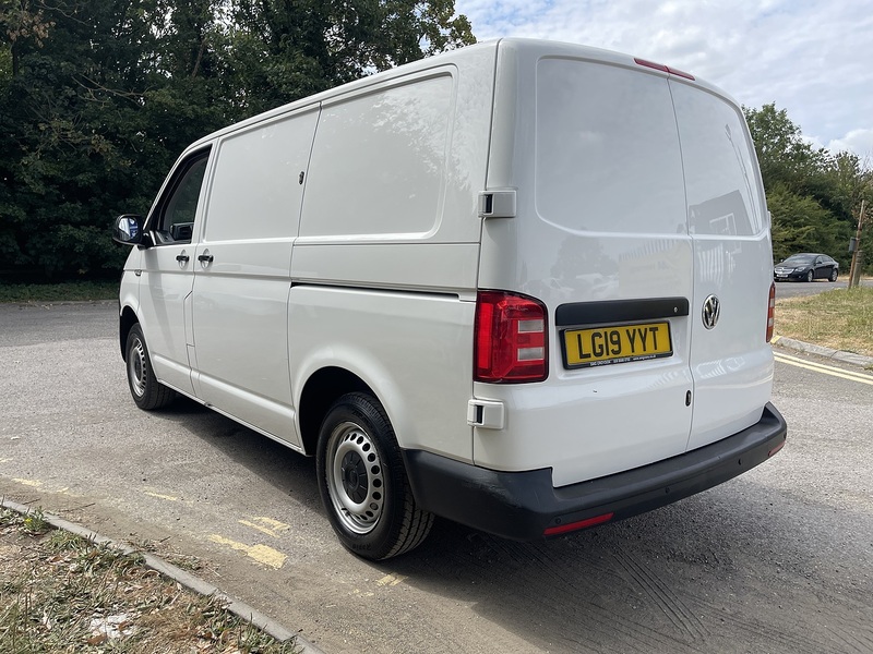 Volkswagen Transporter Transporter Startline Panel Van 1 Manual Diesel - U946