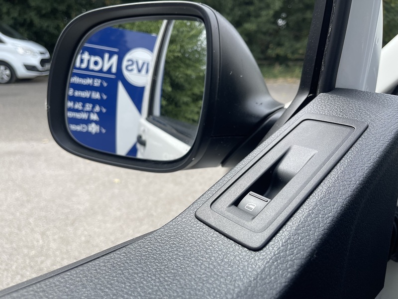 Volkswagen Transporter Transporter Startline Panel Van 1 Manual Diesel - U946