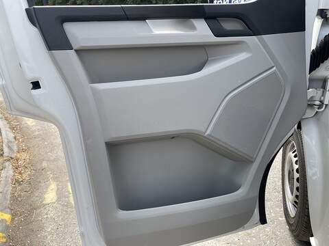 Volkswagen Transporter Transporter Startline Panel Van 1 Manual Diesel - U946