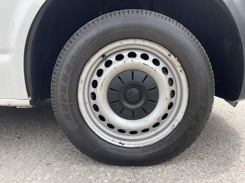 Volkswagen Transporter Transporter Startline Panel Van 1 Manual Diesel - U946