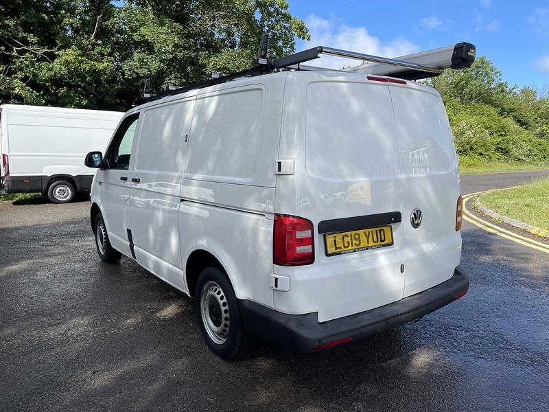 Volkswagen Transporter 2.0 TDI T28 Startline FWD SWB Euro 6 (s/s) 5dr - U948