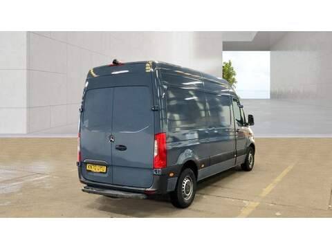 Mercedes-Benz eSprinter 55kWh Progressive Auto FWD L2 H2 5dr 20kW Charger - U949