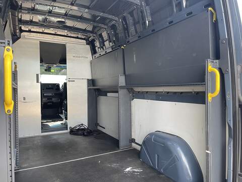 Mercedes-Benz eSprinter 55kWh Progressive Auto FWD L2 H2 5dr 20kW Charger - U949