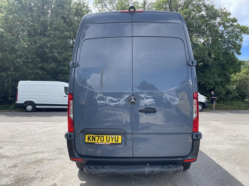 Mercedes-Benz eSprinter 55kWh Progressive Auto FWD L2 H2 5dr 20kW Charger - U949
