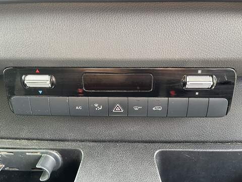 Mercedes-Benz eSprinter 55kWh Progressive Auto FWD L2 H2 5dr 20kW Charger - U949