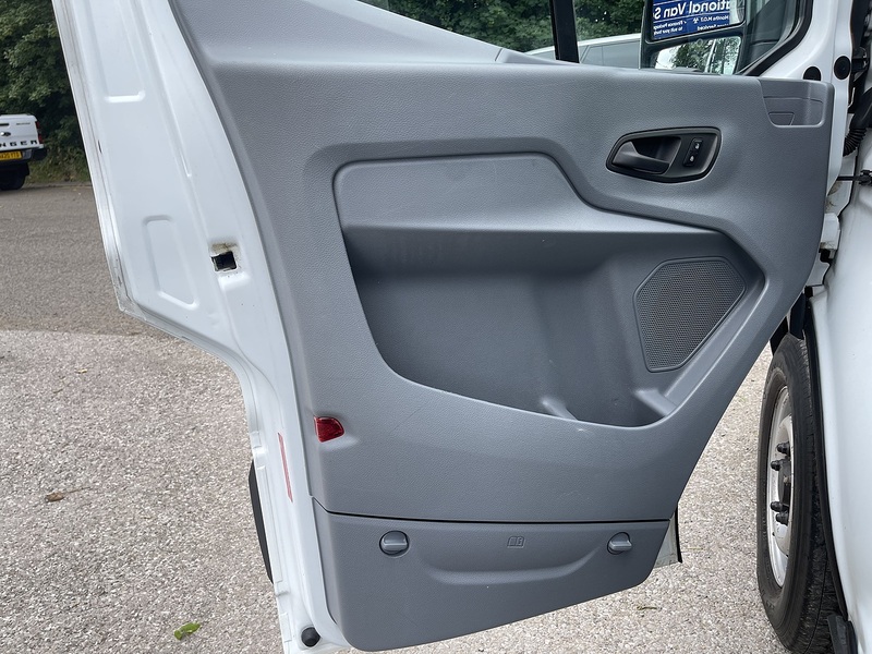 Ford Transit Transit Panel Van 1 Manual Diesel - U956