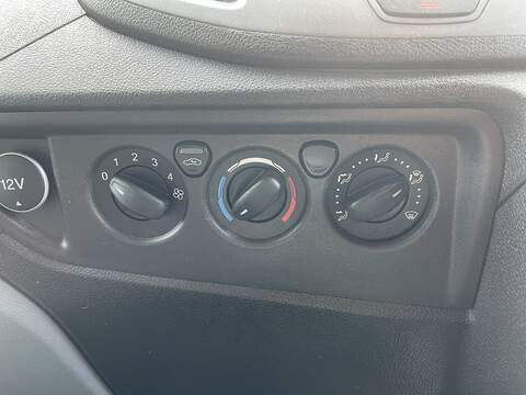Ford Transit 2.0 350 EcoBlue FWD L2 H3 Euro 6 5dr - U957
