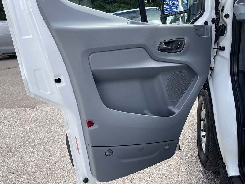 Ford Transit 2.0 350 EcoBlue FWD L2 H3 Euro 6 5dr - U957