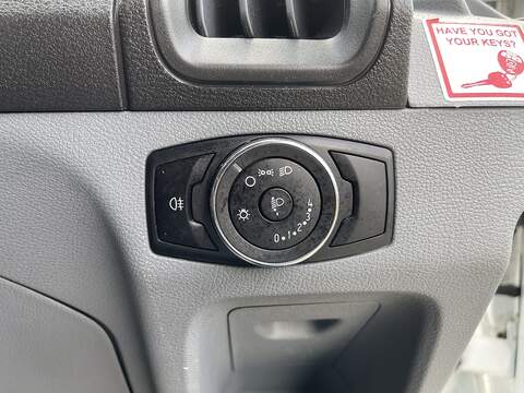 Ford Transit 2.0 350 EcoBlue FWD L2 H3 Euro 6 5dr - U957