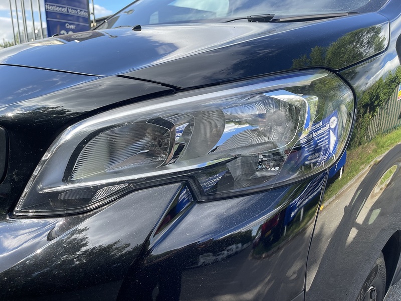 Peugeot Expert 1.5 BlueHDi 1000 Professional Premium Standard Panel Van MWB Euro 6 (s/s) 6dr - U961