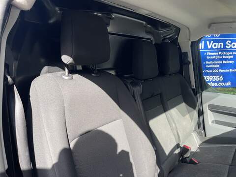 Peugeot Expert 1.5 BlueHDi 1000 Professional Premium Standard Panel Van MWB Euro 6 (s/s) 6dr - U961
