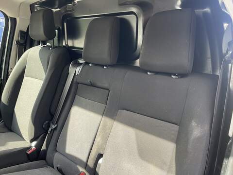 Peugeot Expert 1.5 BlueHDi 1000 Professional Premium Standard Panel Van MWB Euro 6 (s/s) 6dr - U961