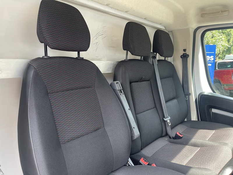 Peugeot Boxer Low Floor Luton L3 140PS - U965