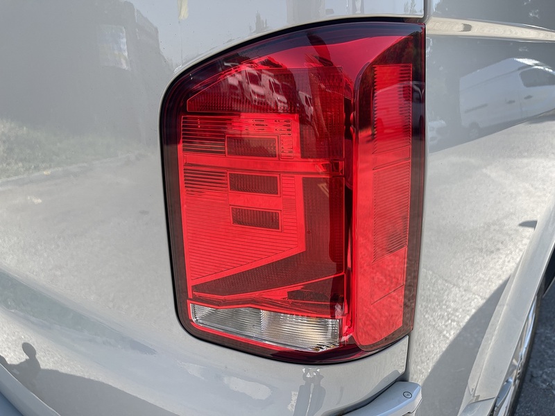 Volkswagen Transporter 2.0 TDI T28 Highline FWD SWB Euro 6 (s/s) 5dr - U973
