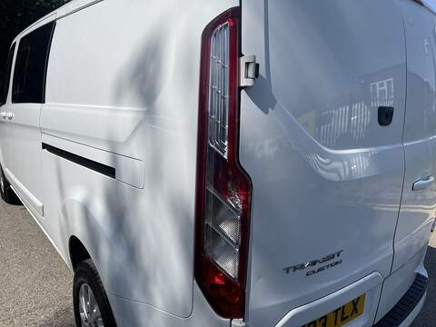 Ford Transit Custom 2.0 320 EcoBlue Limited Crew Van L2 H1 Euro 6 (s/s) 5dr - U975