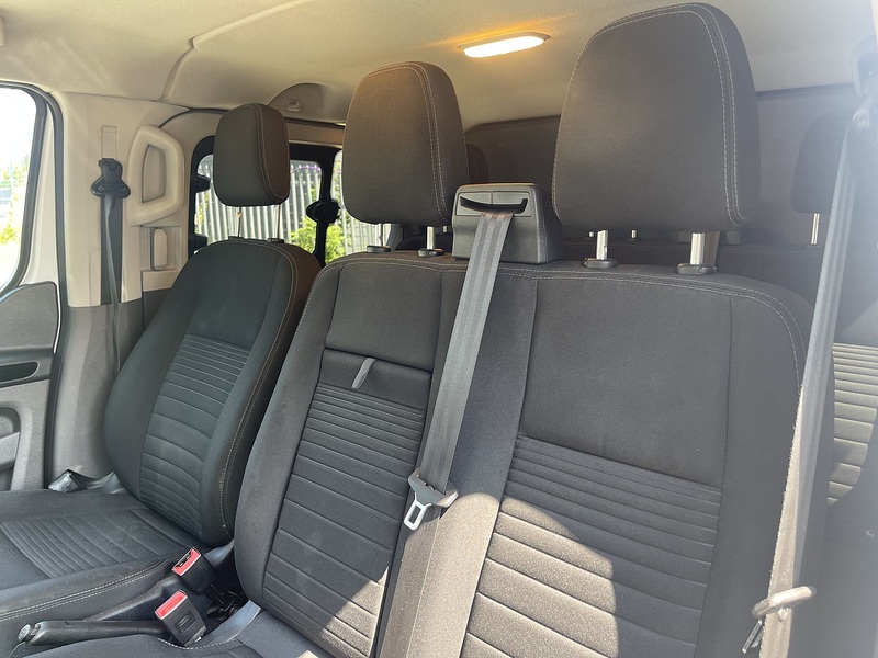Ford Transit Custom 2.0 320 EcoBlue Limited Crew Van L2 H1 Euro 6 (s/s) 5dr - U975