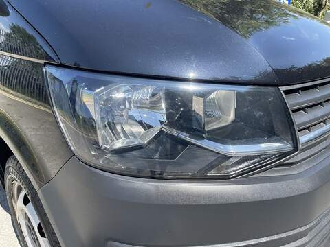 Volkswagen Transporter Shuttle 2.0 TDI S LWB Euro 6 (s/s) 5dr - U978