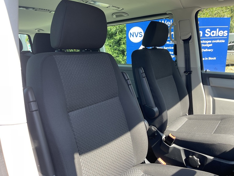 Volkswagen Transporter Shuttle 2.0 TDI S LWB Euro 6 (s/s) 5dr - U978