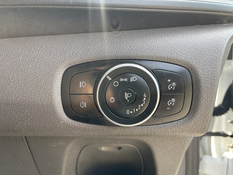 Ford Transit Custom 2.0 300 EcoBlue Leader L1 H2 Euro 6 (s/s) 5dr - U979