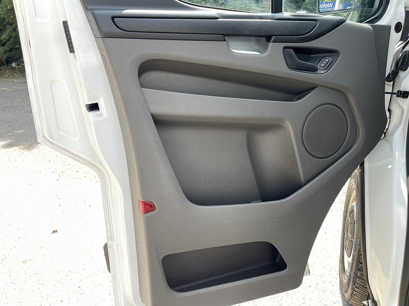Ford Transit Custom 2.0 300 EcoBlue Leader L1 H2 Euro 6 (s/s) 5dr - U979