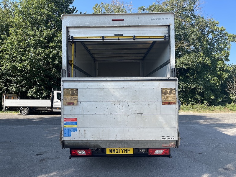 Ford Transit 2.0 350 EcoBlue HD Leader Chassis Cab 2dr Diesel Manual RWD L4 Euro 6 (s/s) (DRW) (130 ps) - U984
