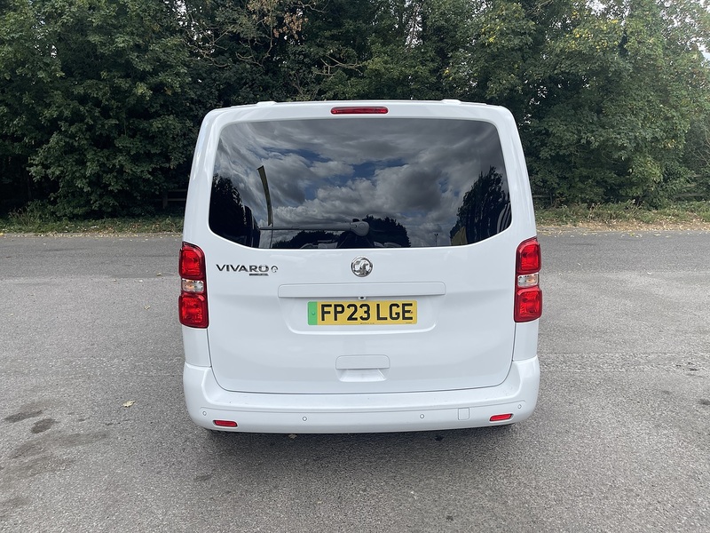Vauxhall Vivaro Life Electric 50kWh Ultimate Auto MWB 5dr (8 Seat, 11kW Charger) - U989