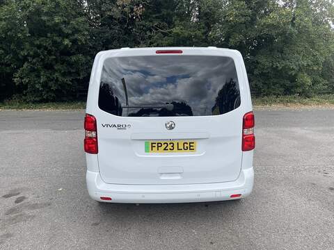Vauxhall Vivaro Life Electric 50kWh Ultimate Auto MWB 5dr (8 Seat, 11kW Charger) - U989