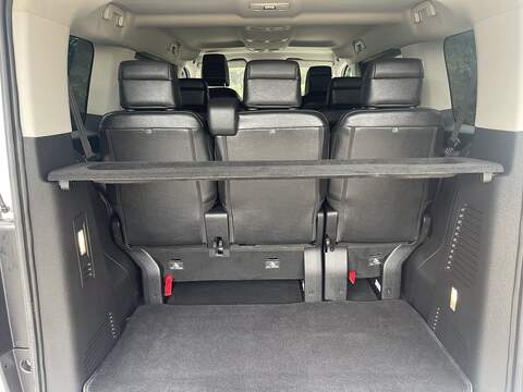 Vauxhall Vivaro Life Electric 50kWh Ultimate Auto MWB 5dr (8 Seat, 11kW Charger) - U989