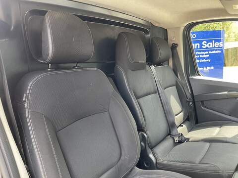 Renault Trafic 2.0 dCi Blue SL30 Extra L1 H1 Euro 6 (s/s) 5dr - U992