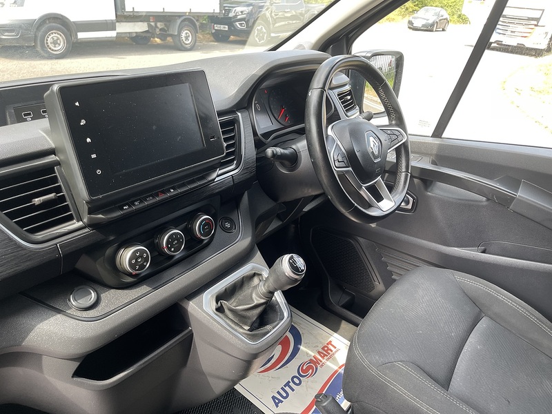 Renault Trafic 2.0 dCi Blue SL30 Extra L1 H1 Euro 6 (s/s) 5dr - U992