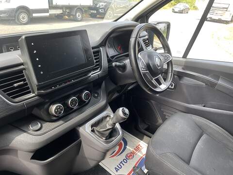 Renault Trafic 2.0 dCi Blue SL30 Extra L1 H1 Euro 6 (s/s) 5dr - U992