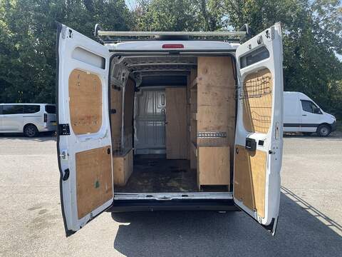 Peugeot Boxer 2.2 BlueHDi 335 Professional Premium + L2 H2 Euro 6 (s/s) 5dr - U996