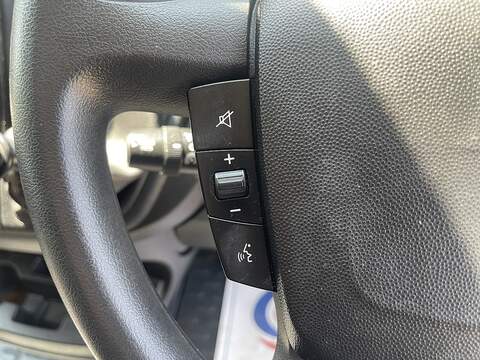 Peugeot Boxer 2.2 BlueHDi 335 Professional Premium + L2 H2 Euro 6 (s/s) 5dr - U996