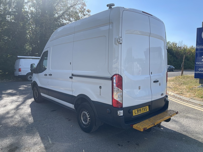 Ford Transit 2.0 350 EcoBlue FWD L2 H3 Euro 6 5dr - U998