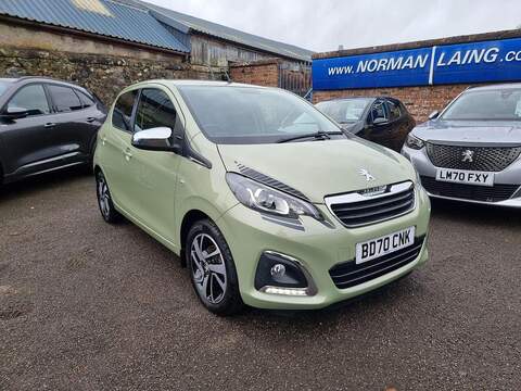 Peugeot 108 Yaris Y20 Bi-tone Hatchback 1 Manual Petrol