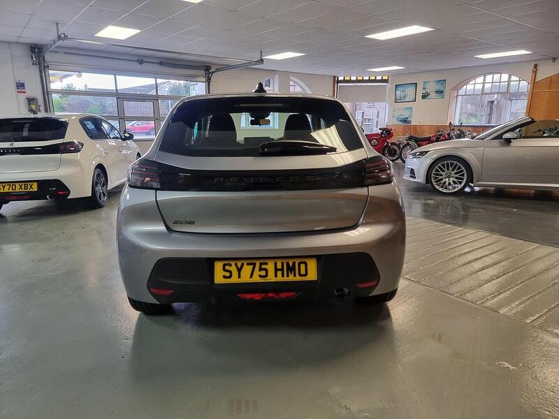 Peugeot 208 1.2 PureTech Style Hatchback 5dr Petrol Manual Euro 6 (s/s) (100 ps) - U112