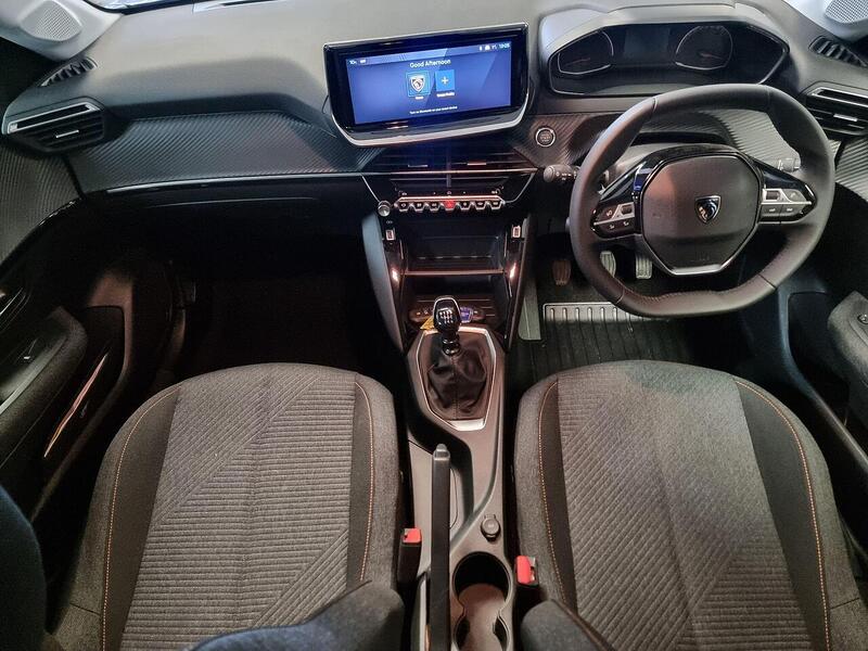 Peugeot 208 1.2 PureTech Style Hatchback 5dr Petrol Manual Euro 6 (s/s) (100 ps) - U112