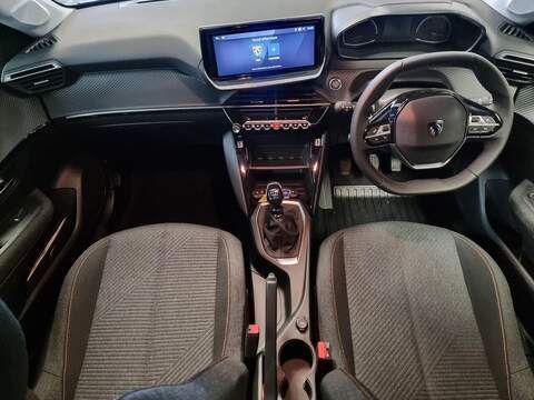 Peugeot 208 1.2 PureTech Style Hatchback 5dr Petrol Manual Euro 6 (s/s) (100 ps) - U112