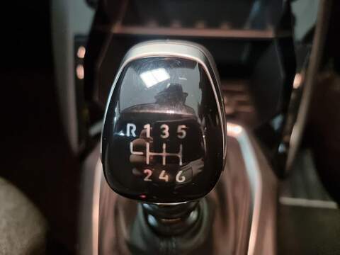 Peugeot 208 1.2 PureTech Style Hatchback 5dr Petrol Manual Euro 6 (s/s) (100 ps) - U112