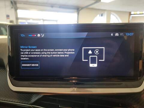 Peugeot 208 1.2 PureTech Style Hatchback 5dr Petrol Manual Euro 6 (s/s) (100 ps) - U112