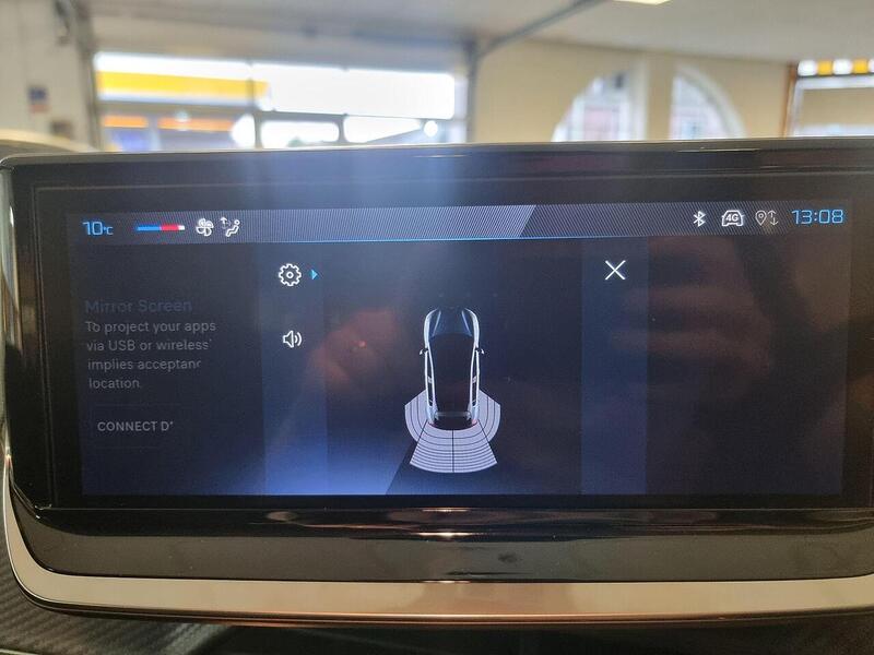 Peugeot 208 1.2 PureTech Style Hatchback 5dr Petrol Manual Euro 6 (s/s) (100 ps) - U112