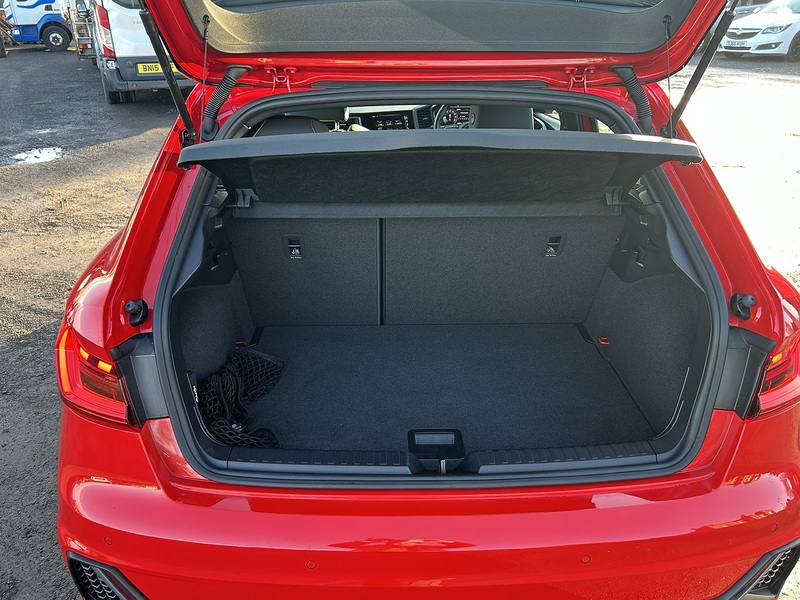 Audi A1 1.0 TFSI 30 S line Sportback 5dr Petrol Manual Euro 6 (s/s) (116 ps) - U118